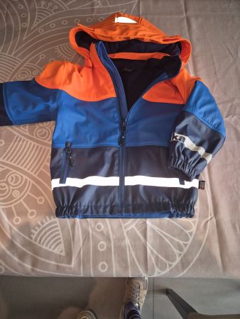 Tolle Rukka Kinder Regenjacke .Grösse 92.