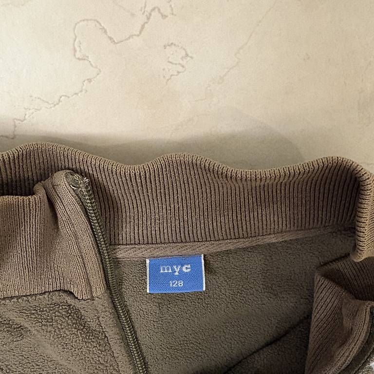 Pullover & Sweatshirts: Pullover grösse 128 – Gebraucht aus Zimmerwald von wuff81 1