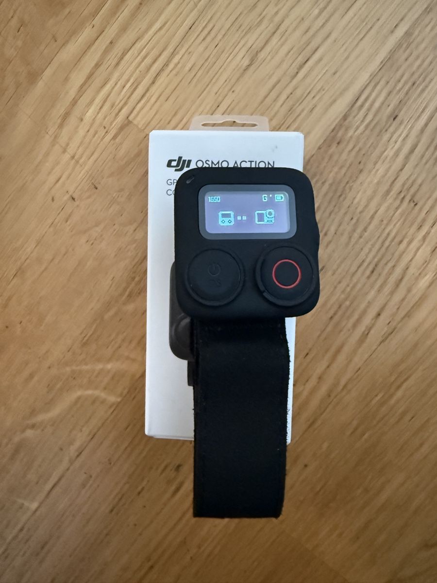 DJI Fernbedienungen: DJI Osmo Action GPS Bluetooth Remote Controller neuwertig – Neu (gemäss Beschreibung) aus Davos Platz von Momi7 2