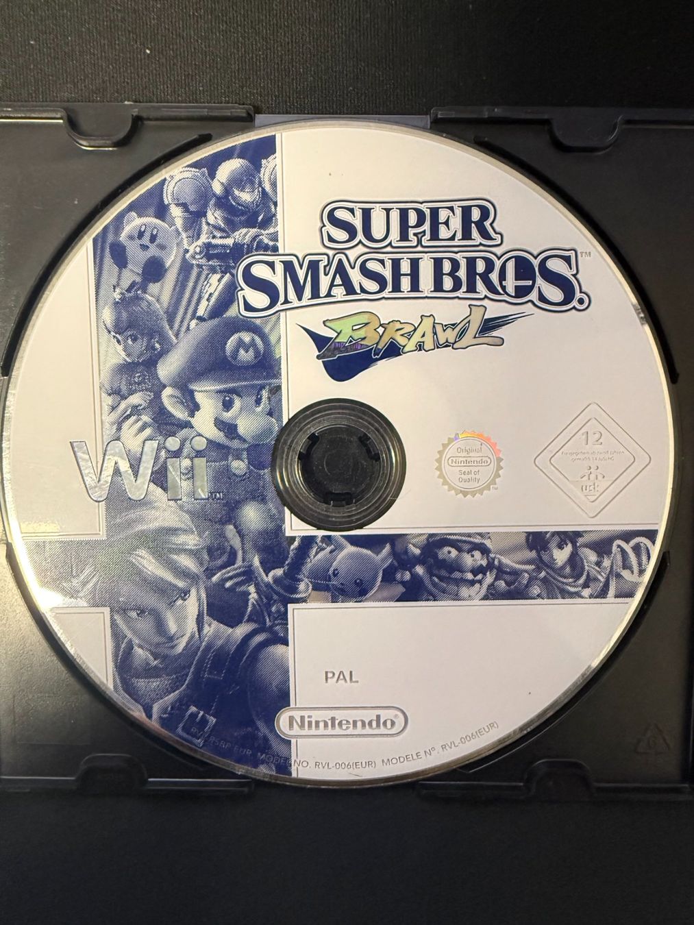 Nintendo Giochi: Super Smash Bros Brawl - Wii – Usato da Pont-de-la-Morge venduto da Darfal