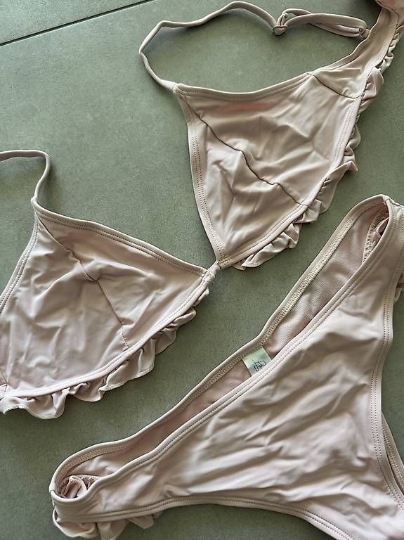 Costumi da bagno & Bikini: Bikini NA-KD – Usato da Breganzona venduto da Swonder 1