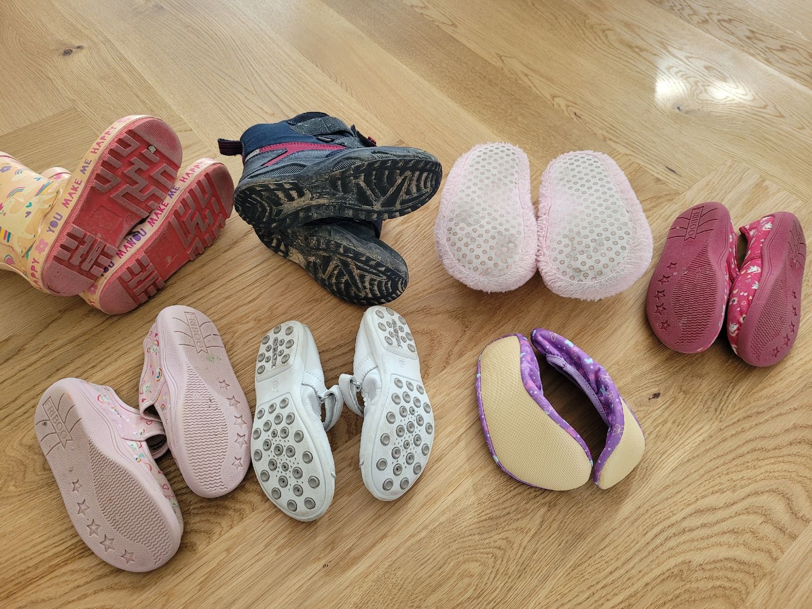 Schuhe für Mädchen: Kinderschuhe Grösse 28 – Gebraucht aus Frick von Spain_3 2