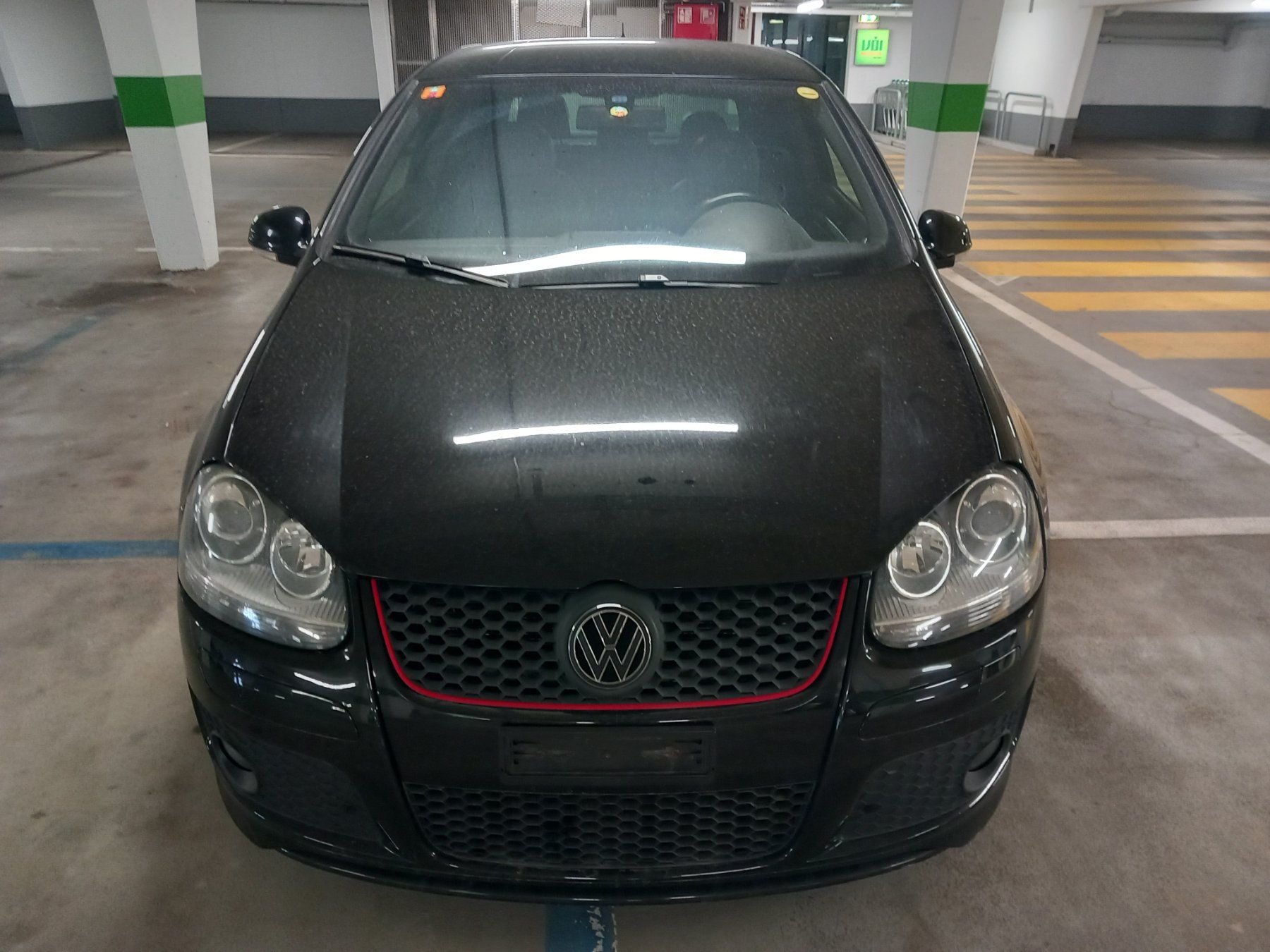 VW Autos: VW Golf GTI 2.0 Edition 30 – D'occasion à Bremgarten b. Bern par Skyrose 4