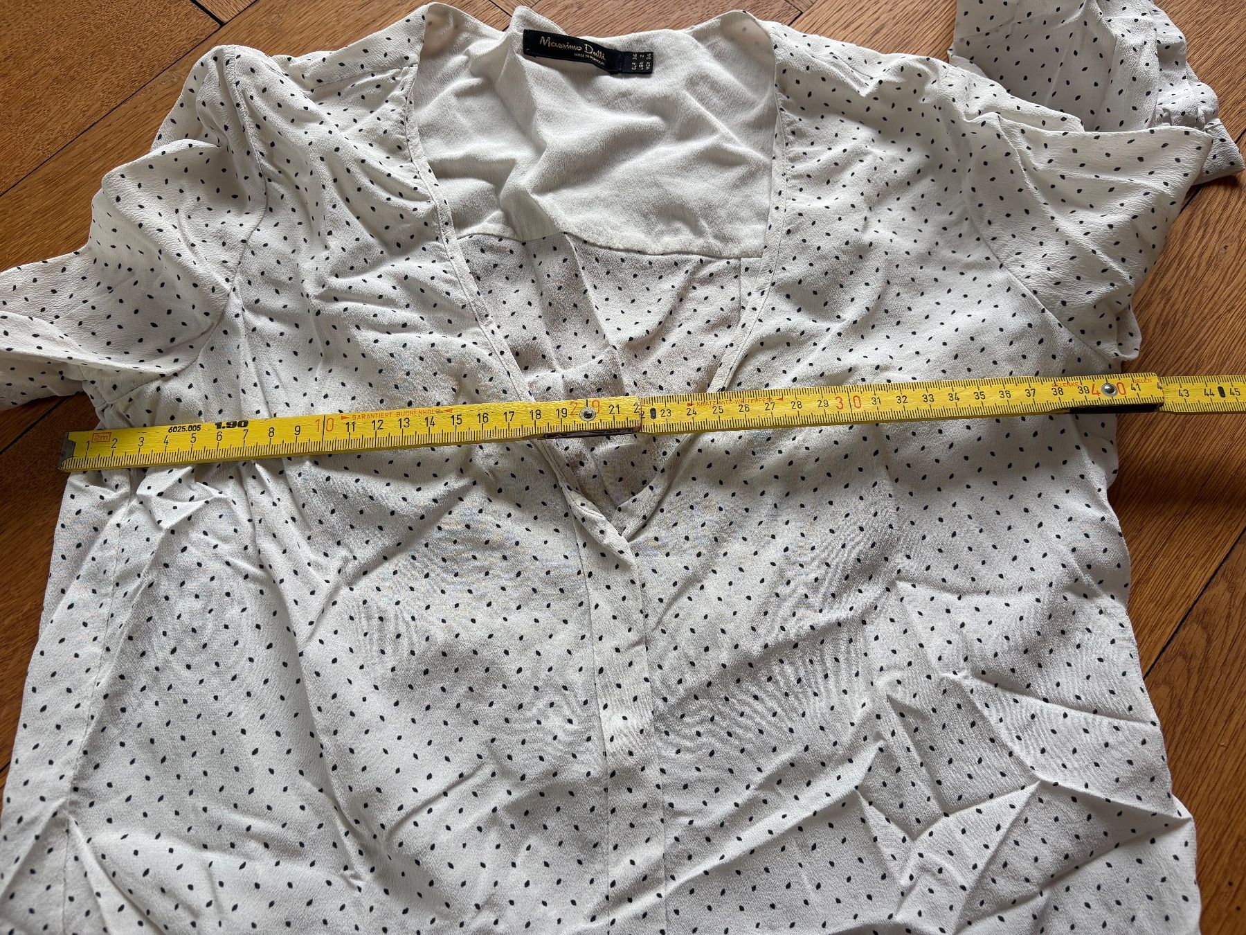 Massimo Dutti Camicette: Seidenbluse von Massimo Dutti, Gr. 34 – Usato da Zürich venduto da triangular 5