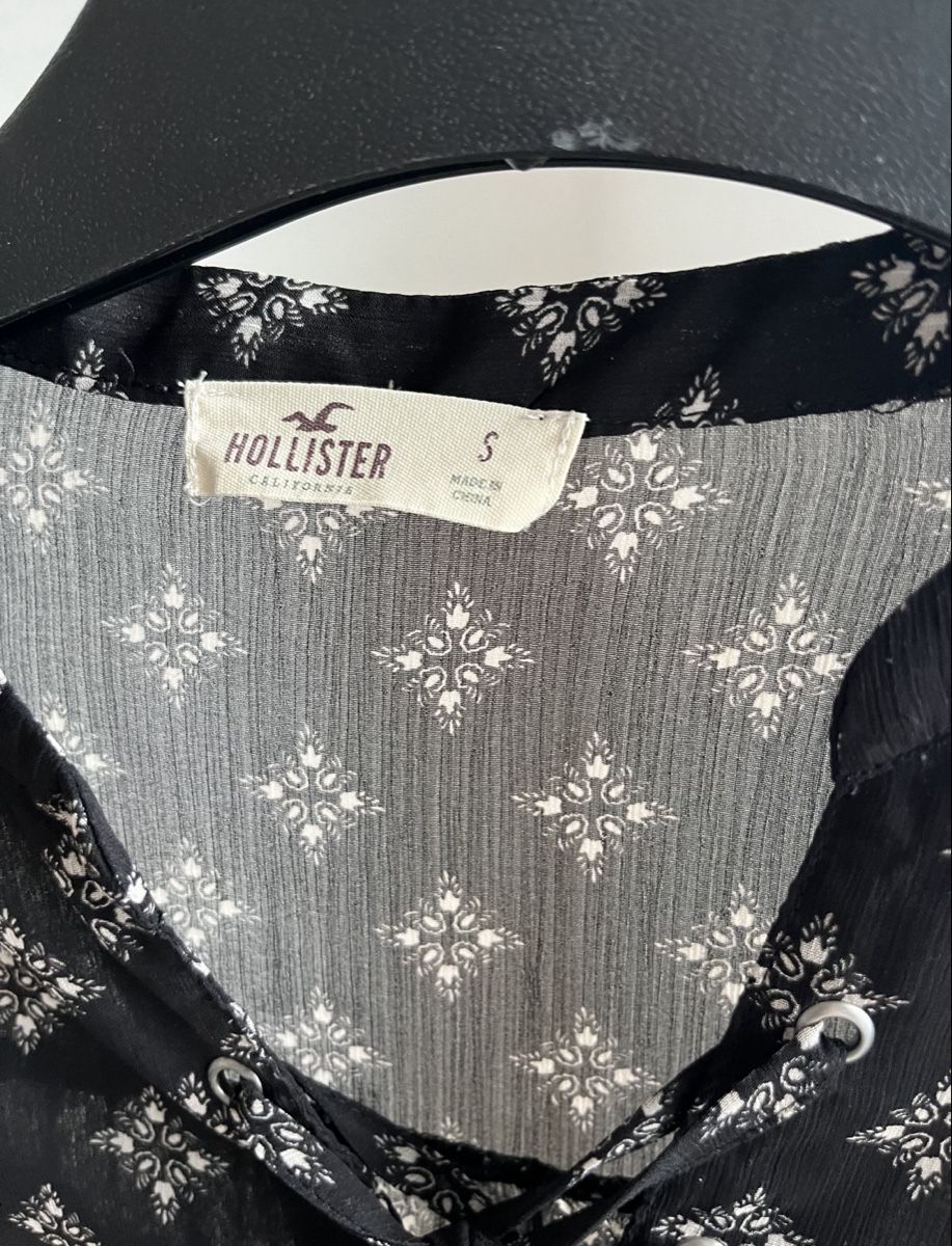 Hollister Blusen: Hollister Bluse Grösse S – Gebraucht aus Frauenfeld von ste_5h8b 2