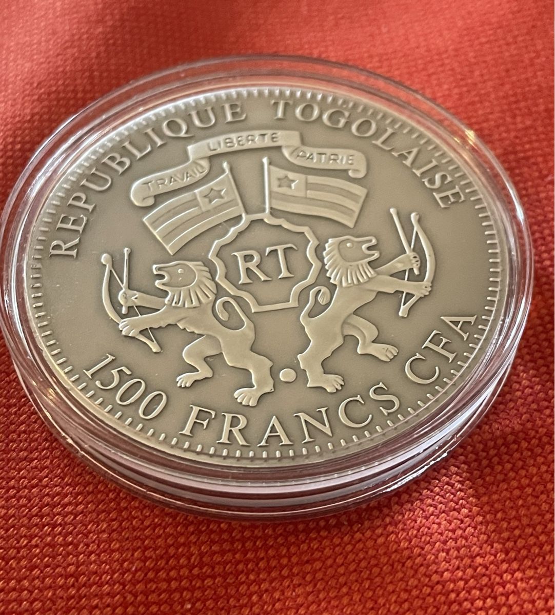 Tutti le monete: 2 OZ TOGO SILVER COIN 2012 – Nuovo e nell'imballaggio originale da Troinex venduto da SilverBullion 4