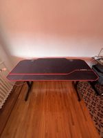 Bureau gaming 60chf quasi neuf