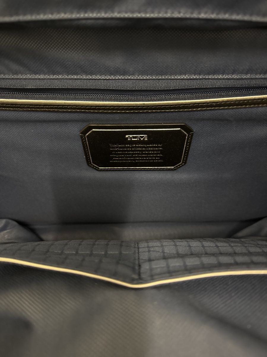 Tumi Valigie & Borse: Valise TUMI Alpha 2 Business Trolley Noir Bleu – Usato da Montreux venduto da kingfisherbeach 2