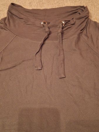 Pull vert olive - petit col taille XL marque Tom Tailor
