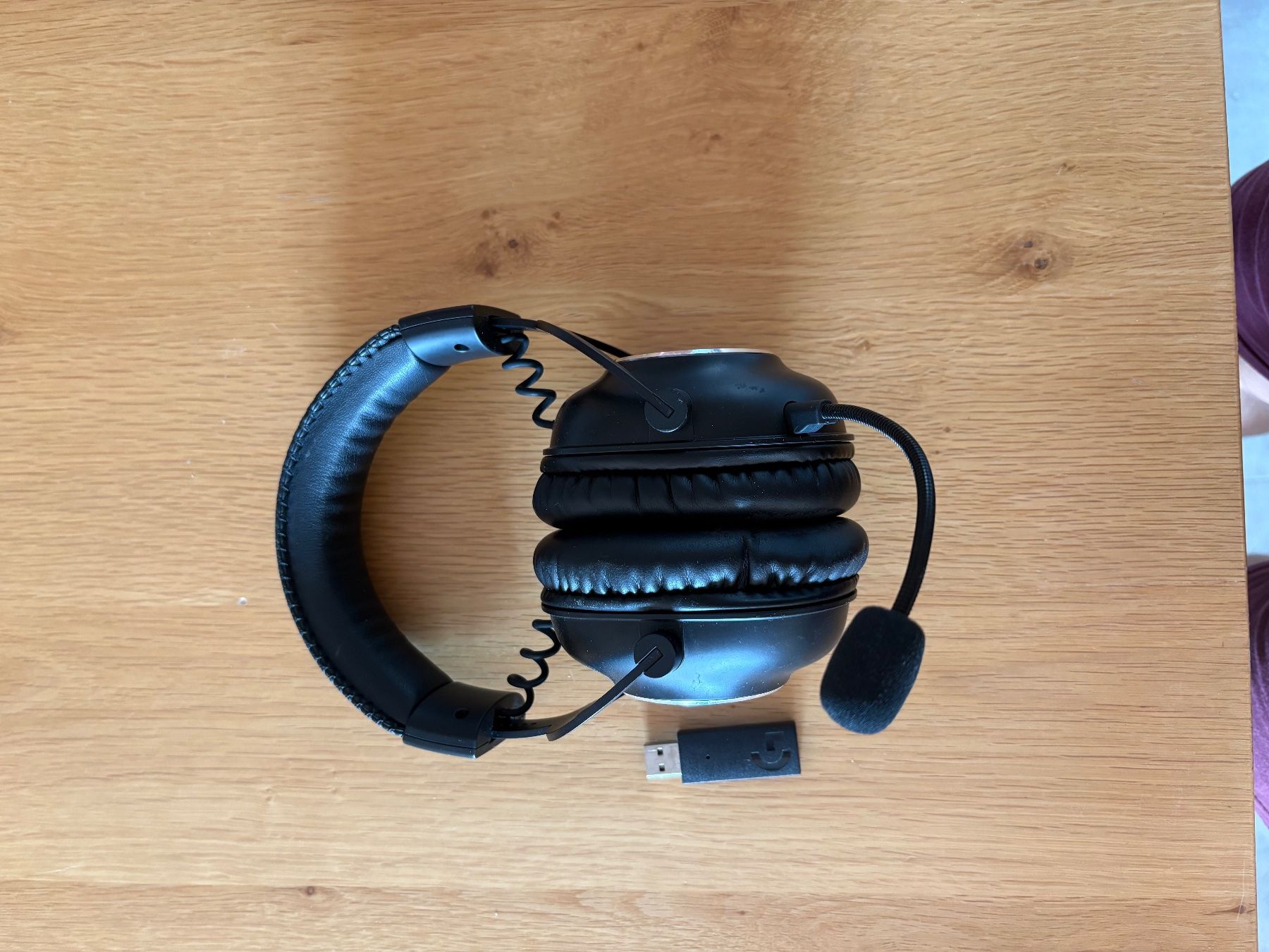 Logitech Kopfhörer: Casque Gaming Logitech G Pro X Lightspeed – Gebraucht aus Sorens von Rim_iV 1