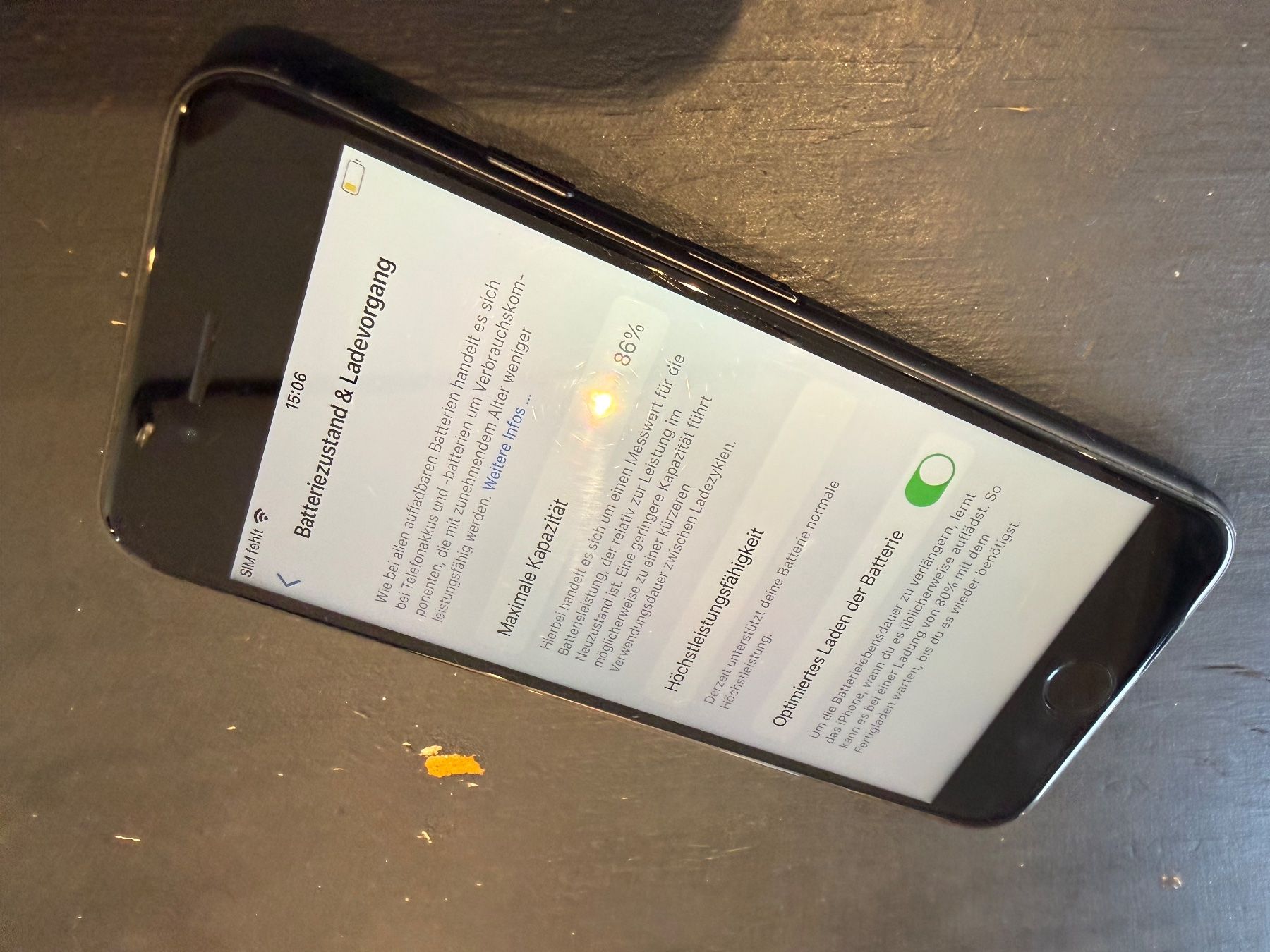 Apple Portables: iPhone 8 64GB schwarz – D'occasion à Siebnen par icrservicesolutions 1