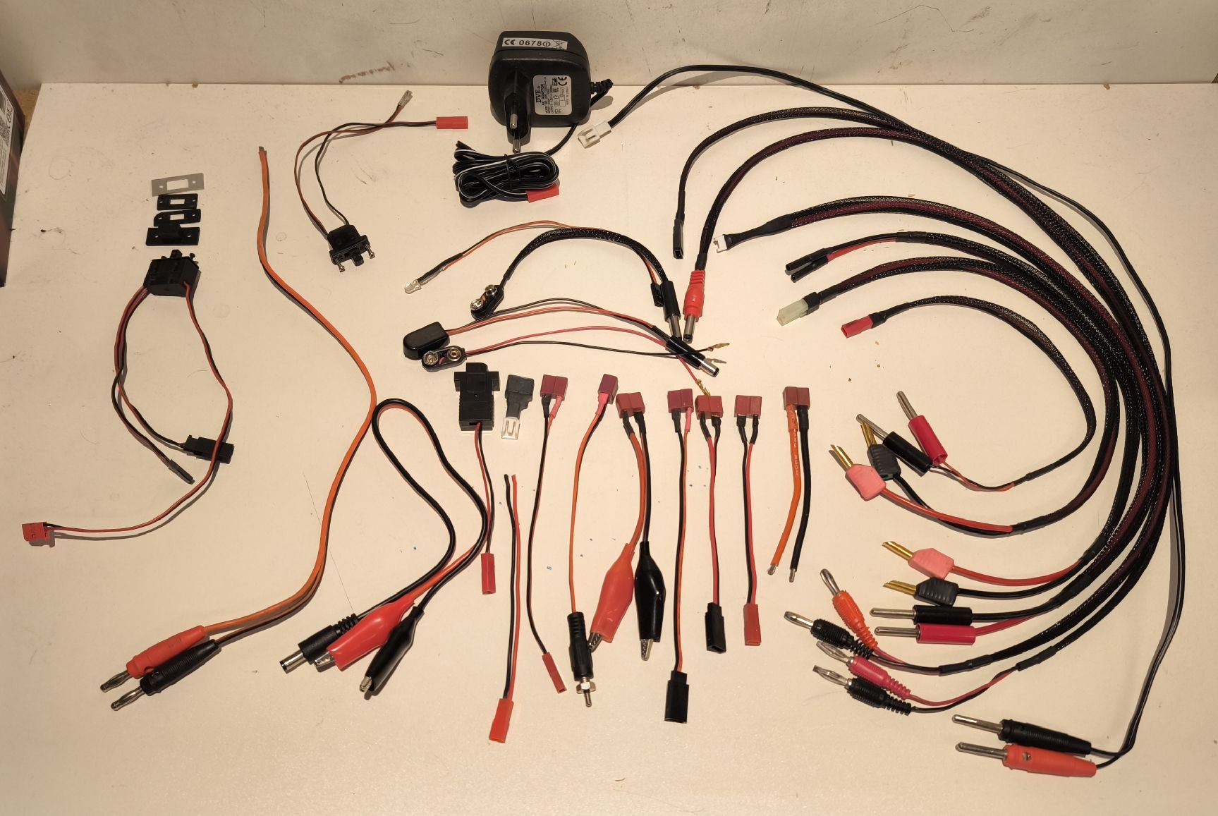 Modellismo RC: Div. Ladekabel – Usato da Buochs venduto da Paedi_driver