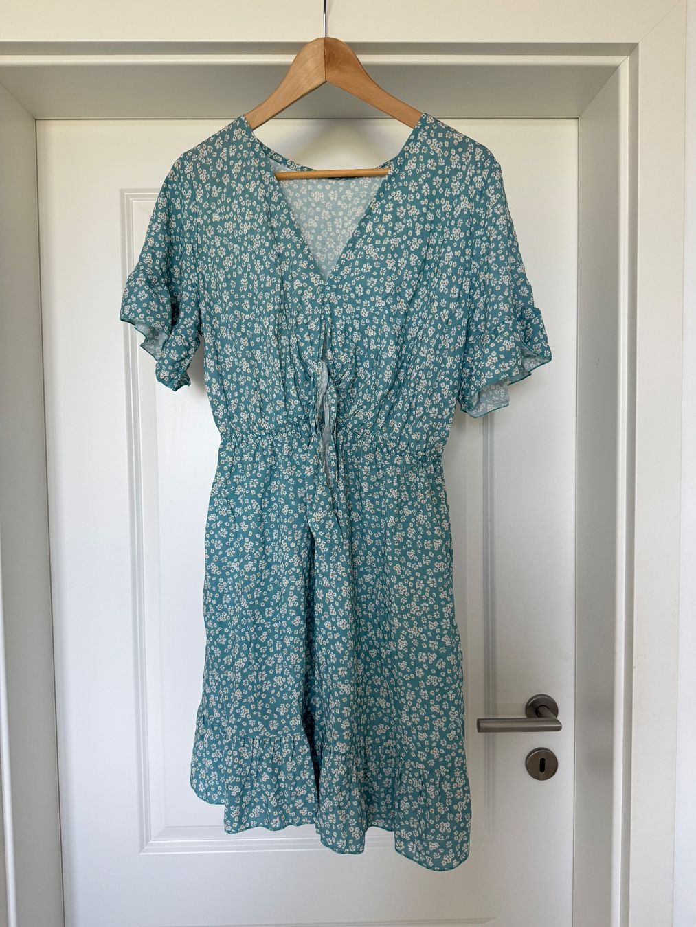 Vestiti: Jolie robe à fleurs turquoise – Usato da giffers venduto da sev_c9x9