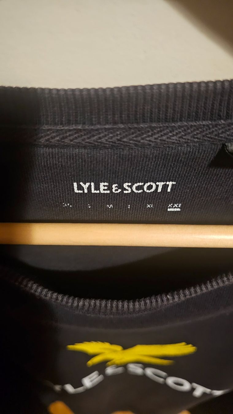 Maglioni & Felpe: Sweatshirt lyle & scoot noir – Usato da Bernex venduto da Syssi57 1