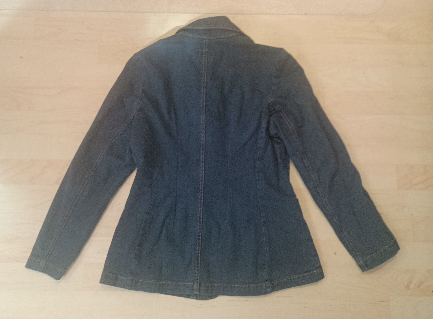Giacche: Jeans Jacke Damen Grösse 38 – Usato da Embrach venduto da S24ch 1
