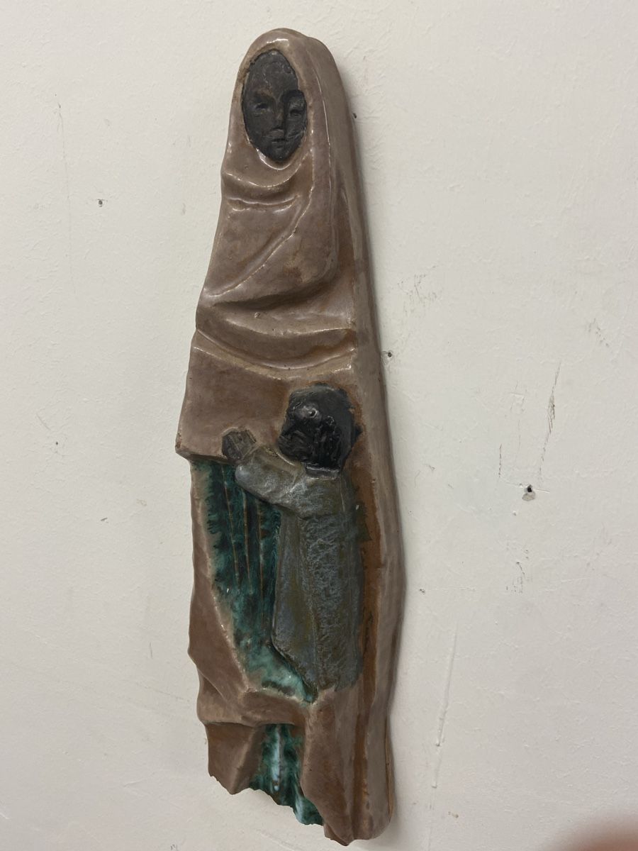 Sculture & Statue: Keramik Relief, Mutter mit Kind – Usato da Dietikon venduto da brocki-eyra 2