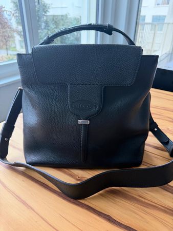 Tod's Handtasche aus Leder, schwarz