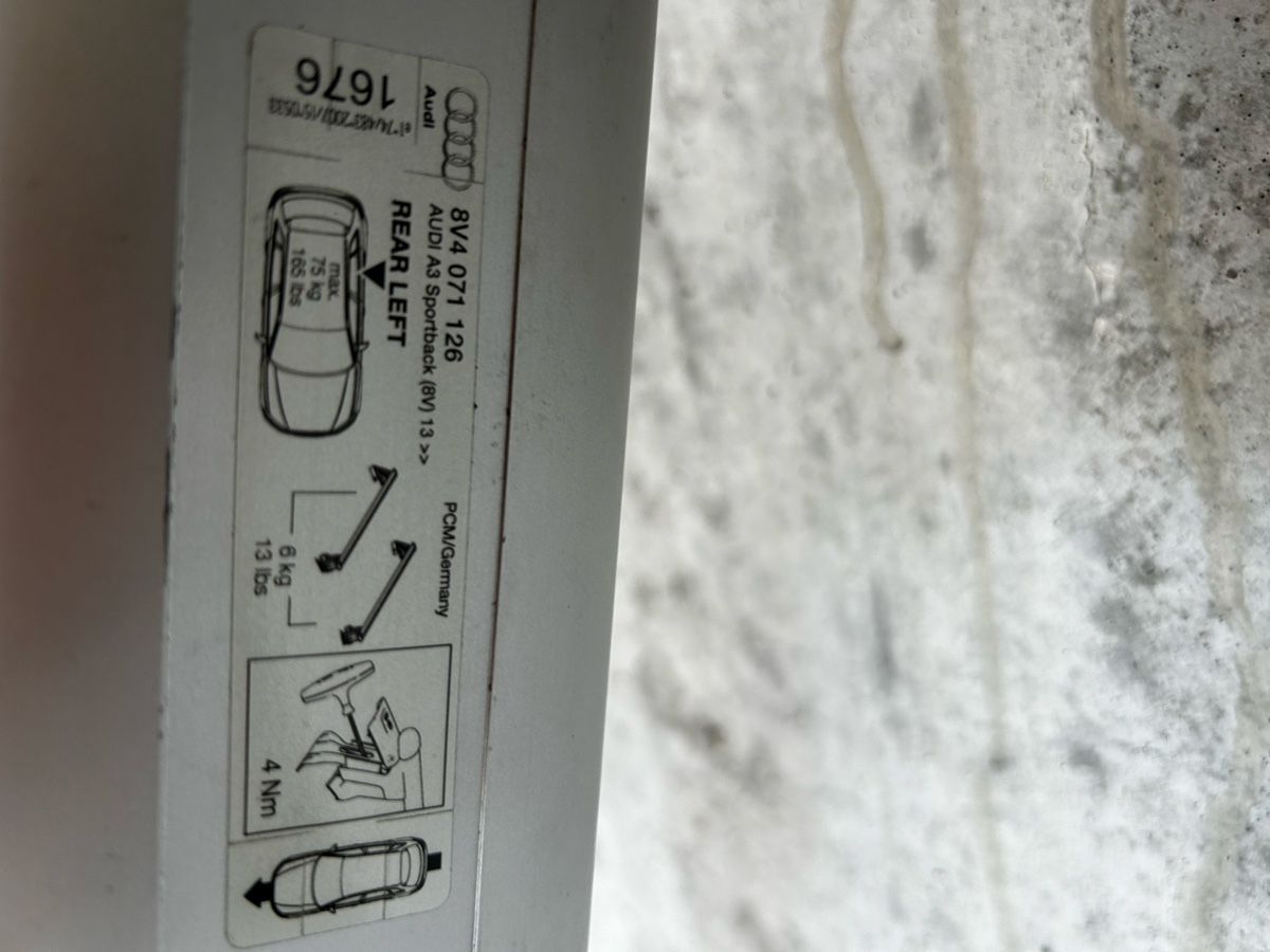 Portapacchi: Barres de toit Audi A3 2013-2020 – Usato da Orpund venduto da mikeoooo01 2