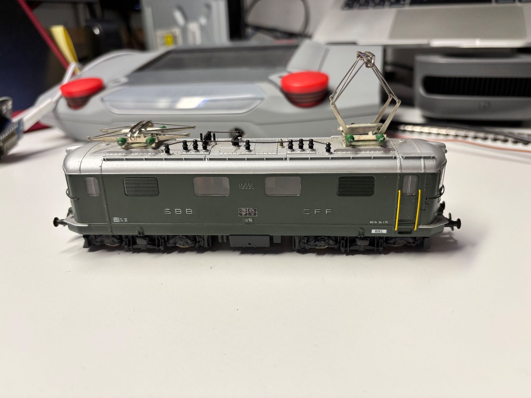 Hag Modellini di ferrovie: HAG Re 4/4 I grün – Usato da Rothenburg venduto da Vanzonk 5