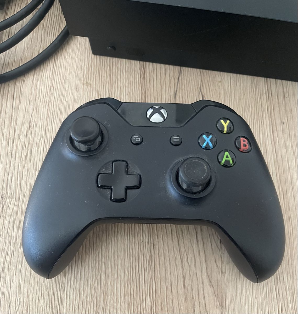 Microsoft Consoles: MICROSOFT X BOX ONE X – D'occasion à Plons par wartauchris 2