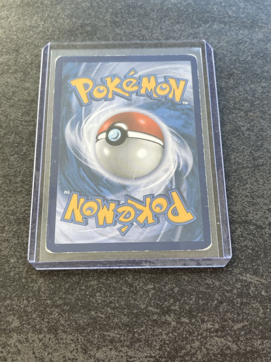 Pokémon Carte collezionabili: Gländender Letarking Pokémon 18/18 – Usato da Zug venduto da Markan67 1