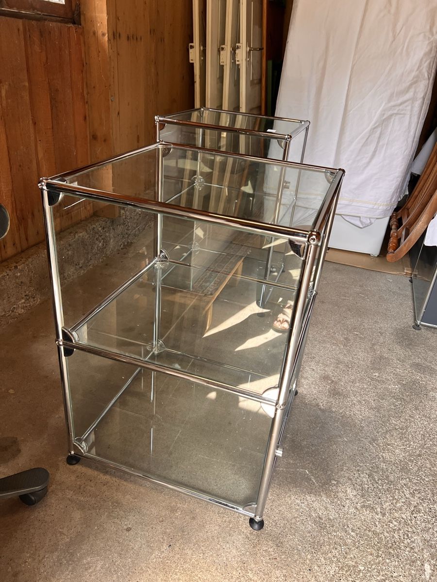 Étagères: Glas Vitrine  (309) – D'occasion à Glattfelden par maa_qcj8 1