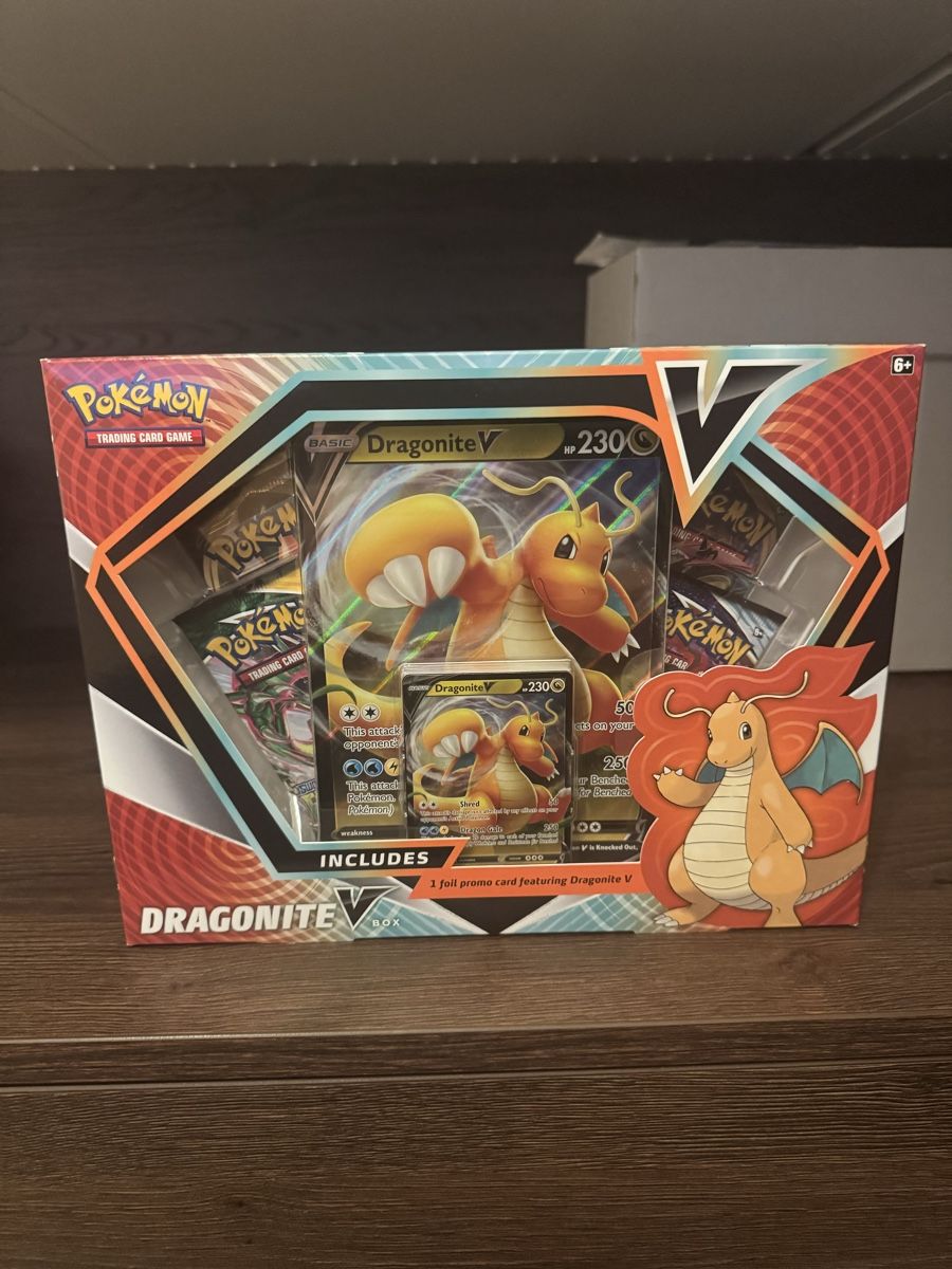 Pokémon Cartes à collectionner: Pokémon Dragonite V Box - Englisch und Sealed – Neuf avec emballage d'origine à Zürich par mbu_z9ch