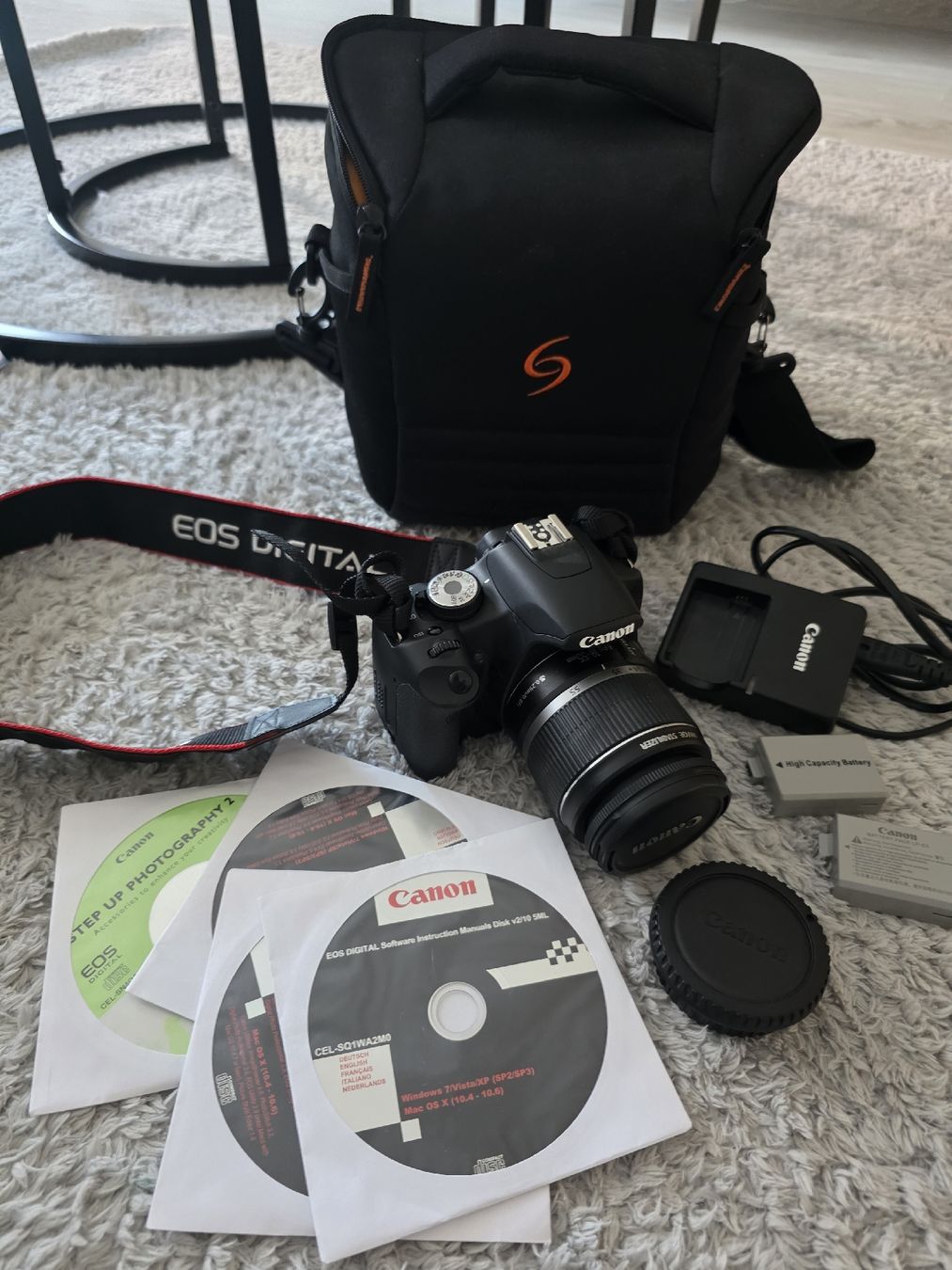 Canon Appareil photo: canon  – D'occasion à Rickenbach b. Wil par MercedesBenz_ 1