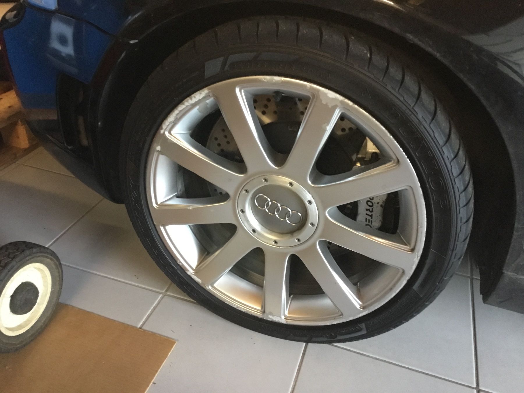 Audi Automobili: Audi Rs4 b5 – Usato da Couvet venduto da Saint-Jean-de-Luz700 4