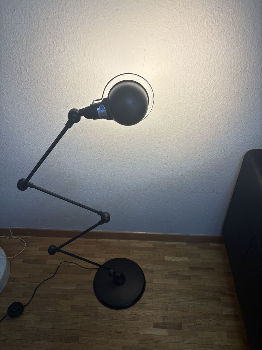 Lampen: Jolie lampe articulée  – Gebraucht aus petit lancy von FerreiraLuis 7