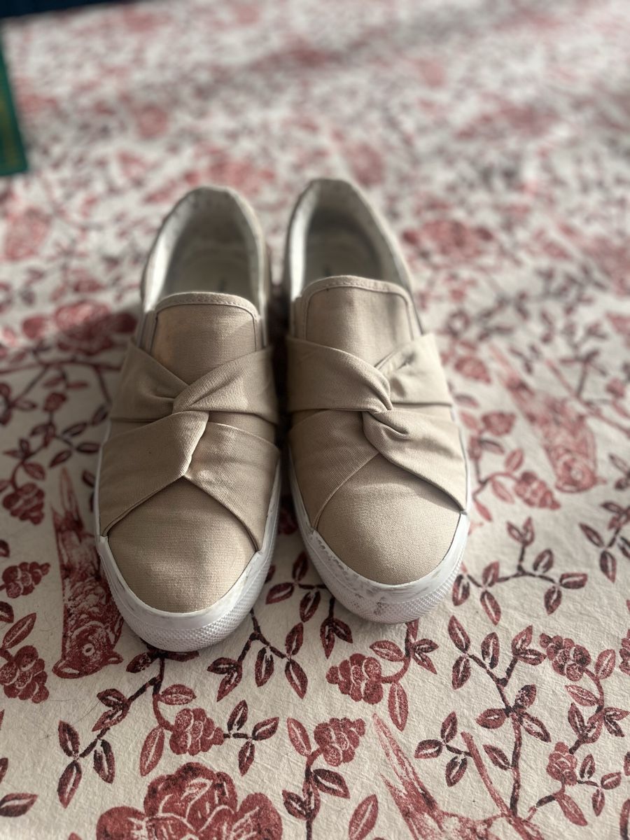 Chaussures femmes: Chaussures beiges - Taille 41 – D'occasion à Corpataux par leajsl 1