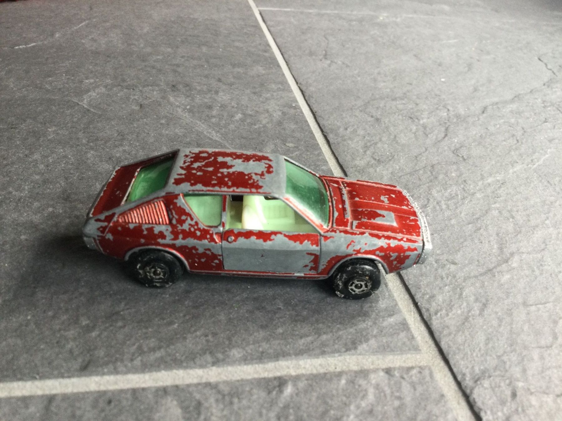 Renault Modellini d'auto: Guisval Renault 17 TS rot selten – Usato da Zürich venduto da Lukeinstinct 1