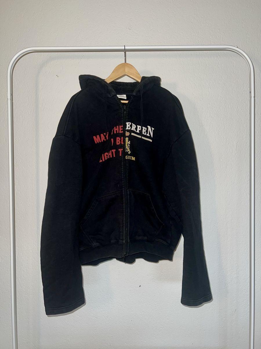 Balenciaga Pullover & Sweatshirts: Vetements – Gebraucht aus Thun von Lololori