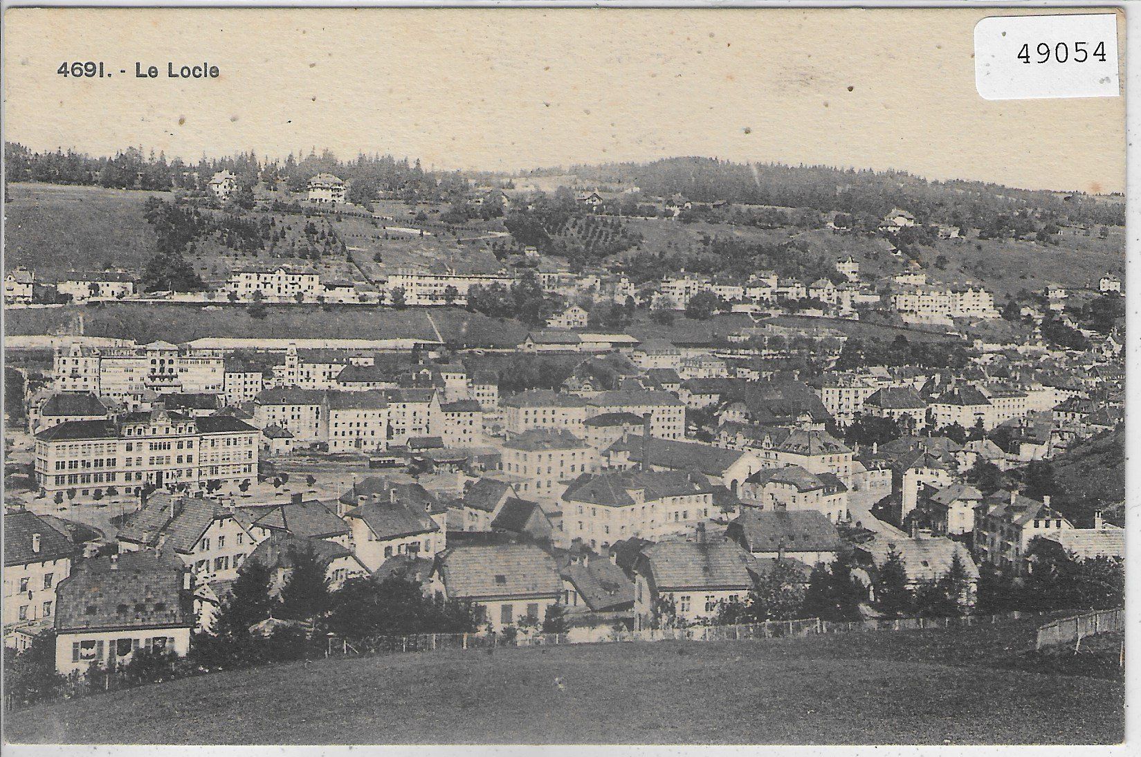 Cartoline postali: Le Locle - Vue generale – Usato da Ettingen venduto da Kartenplanet