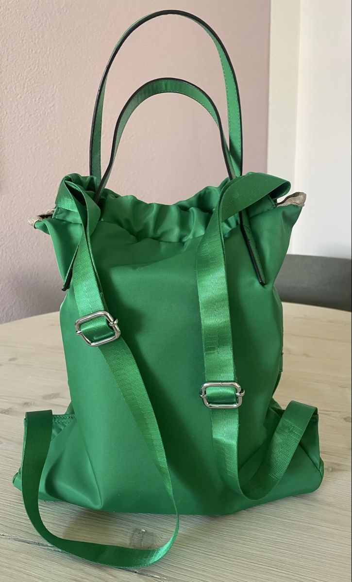Zaini: Grüne Tasche Rucksack  – Usato da St. Moritz venduto da cri_h9tt 1
