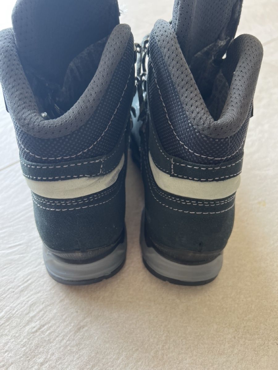 Hanwag Scarpe da uomo: hanwag Wanderstiefel Damen/Herren Gr. 40, Wanderschuh – Usato da Bolligen venduto da Solina12 4