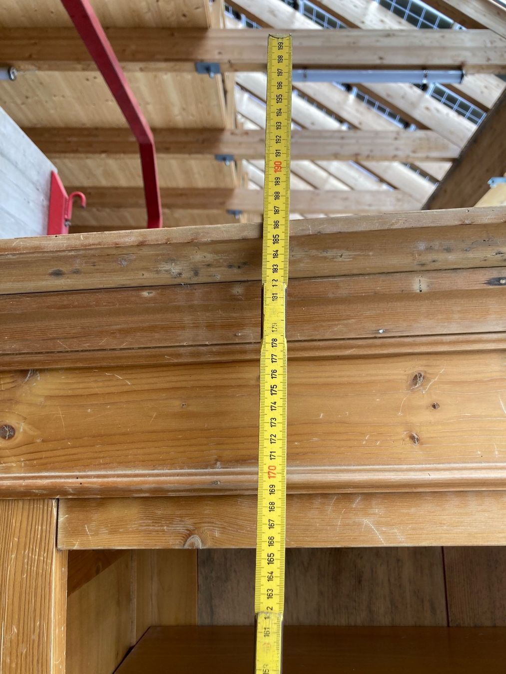 Armadi: Schrank Holz – Usato da Hombrechtikon venduto da nico096 1