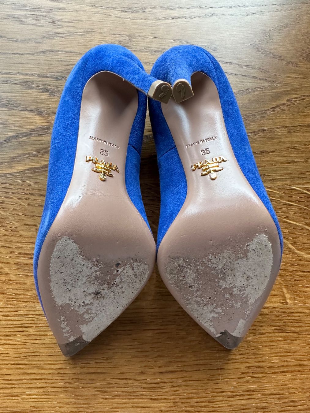 Prada Scarpe da donna: Prada Suede Pumps Gr.34.5-35 – Usato da Zürich venduto da anyka 3