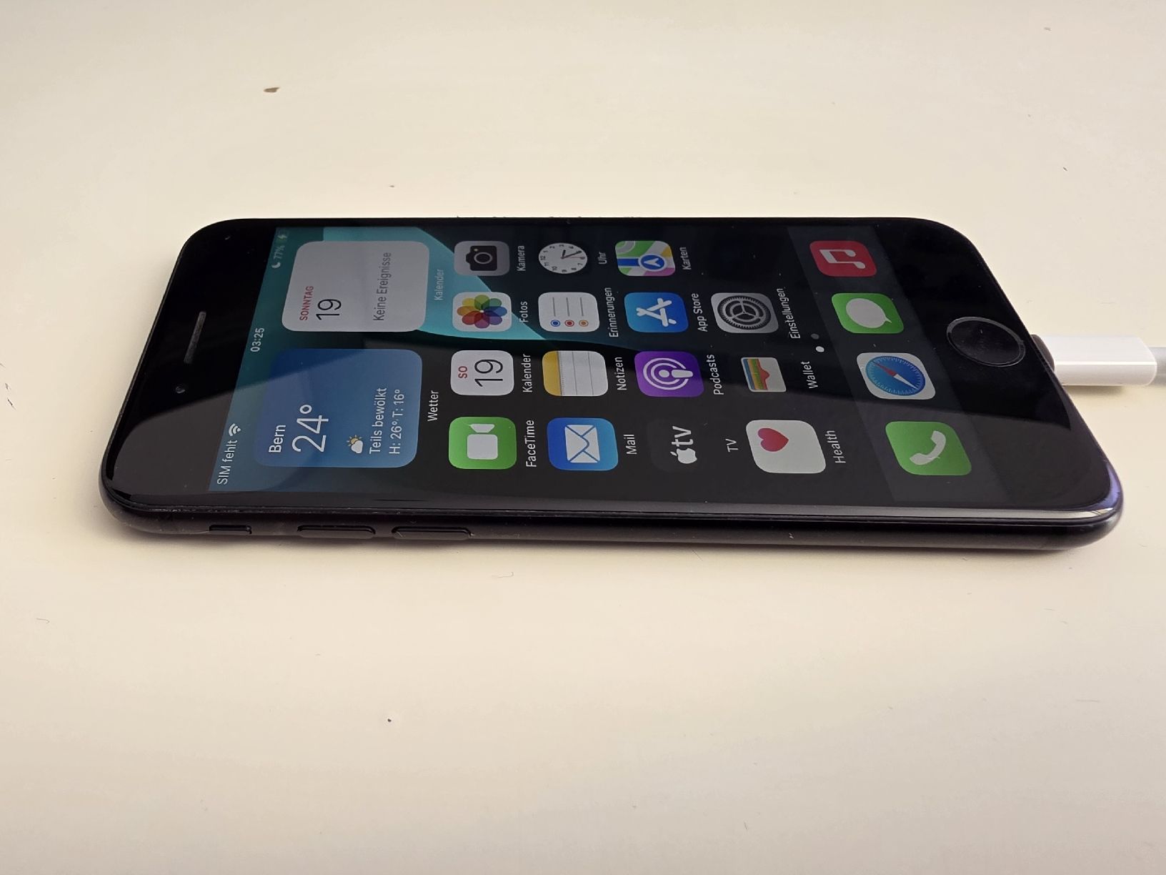Apple Handys / Smartphones: Iphone SE (2020) 128GB – Gebraucht aus Balsthal von Nemesis85 1