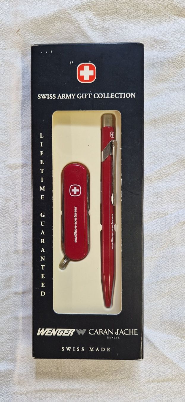 Wenger Couteaux militaires: SWISS ARMY GIFT COLLECTION – D'occasion à Bilten par Mic2022