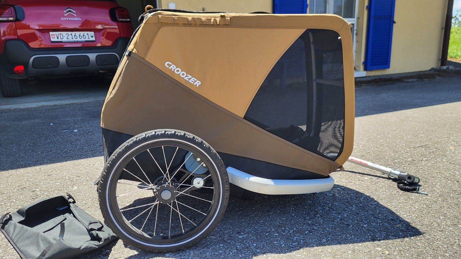 Croozer Rimorchi: Remorque pour chien vélo CROOZER – Nuovo (secondo la descrizione) da Bournens venduto da amd_y7kz 1