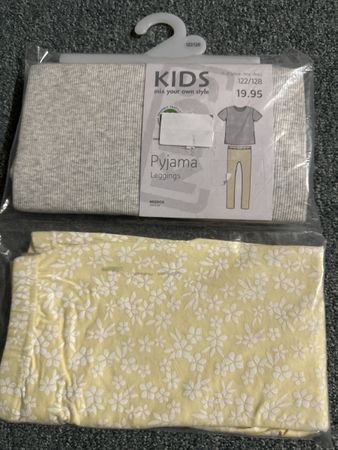 Kinder Pyjama Leggings Grösse 122/128 neu OVP