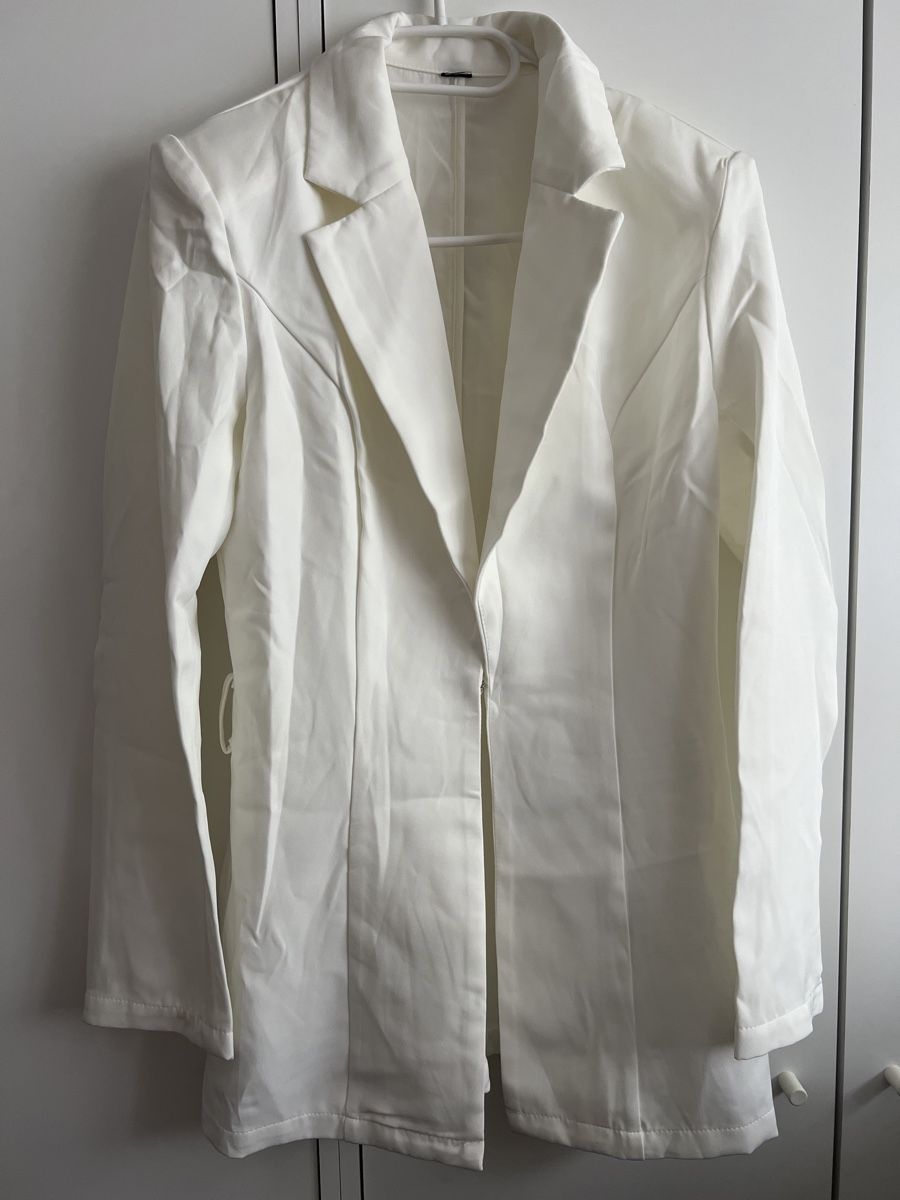 Shein Completi & Tailleur: Ensemble blazer pantalon blanc taille 36 – Nuovo e nell'imballaggio originale da Renens VD venduto da sar_bwz5 1