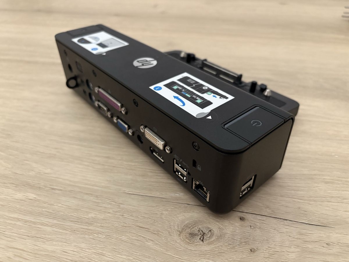 Hewlett Packard Docking station: HP Dockingstation A7E32AA – Usato da Rüdlingen venduto da loecy 4