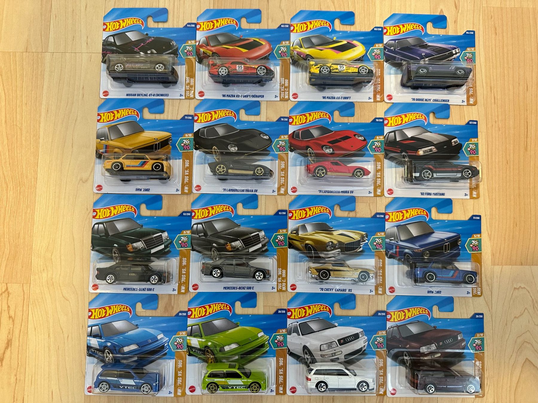 Hot Wheels Modellini d'auto: Hot Wheels - Mini Sammlung - 70's vs 90's – Nuovo (secondo la descrizione) da Mels venduto da FinSz93