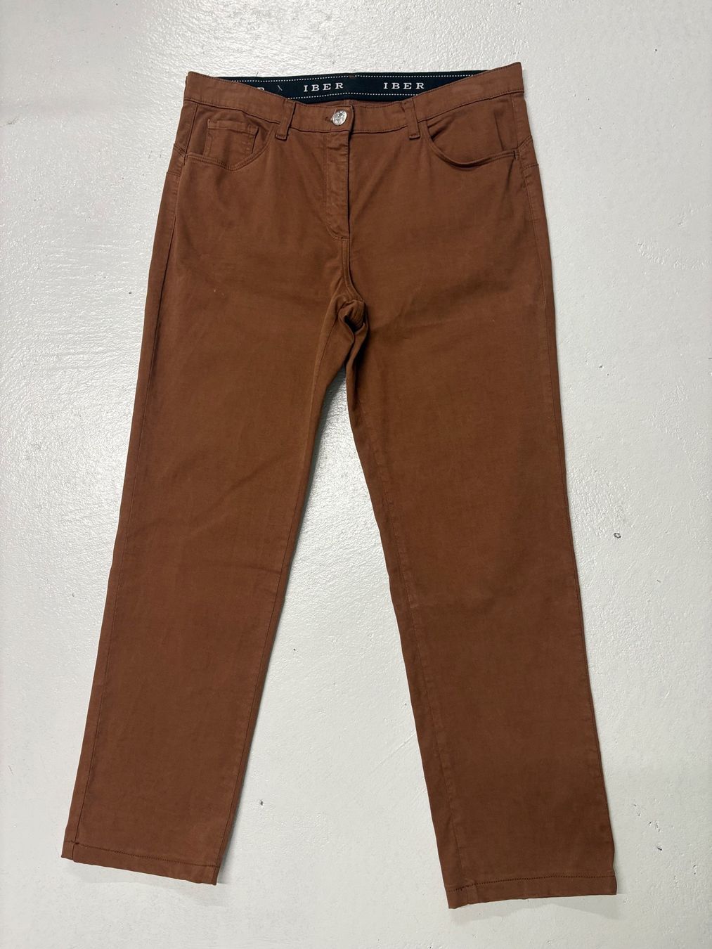 Hosen: Iber schmale Hose Gr. 42 braun – Neu (gemäss Beschreibung) aus Regensdorf von secondchancefashion