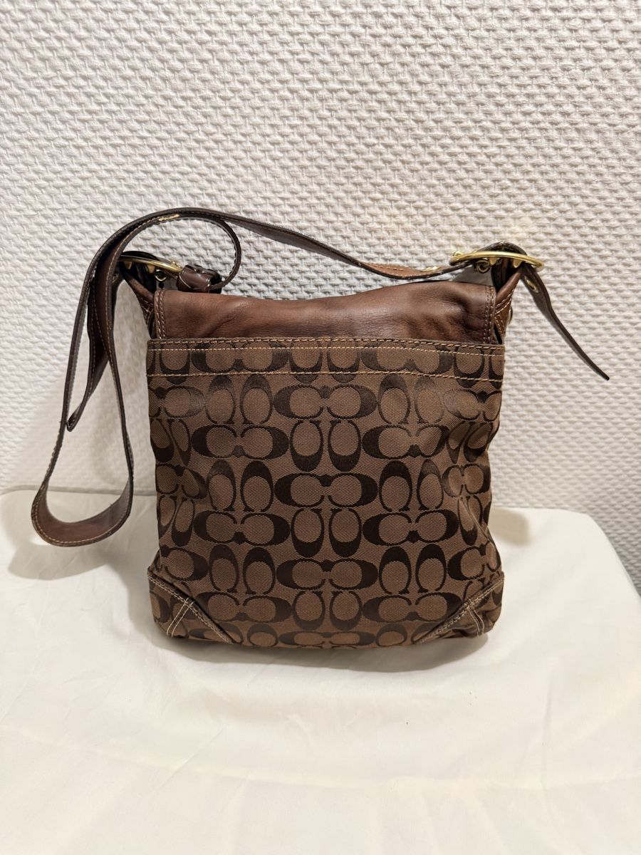 Coach Taschen: ✨Y2K Coach Soho Shoulder Bag 2way – Gebraucht aus Geneve von DarlingVintage 7