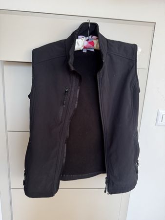 Gilet softshell noir avec poches zippées état neuf