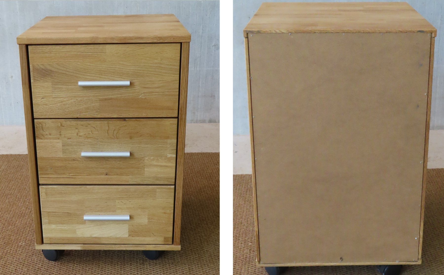 Schreibtische: Holzschreibtisch mit separatem Korpus – Gebraucht aus Reinach BL von WBZ-Flohmarkt 6