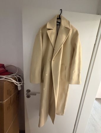 Manteau long Zara couleur crème taille XS état neuf